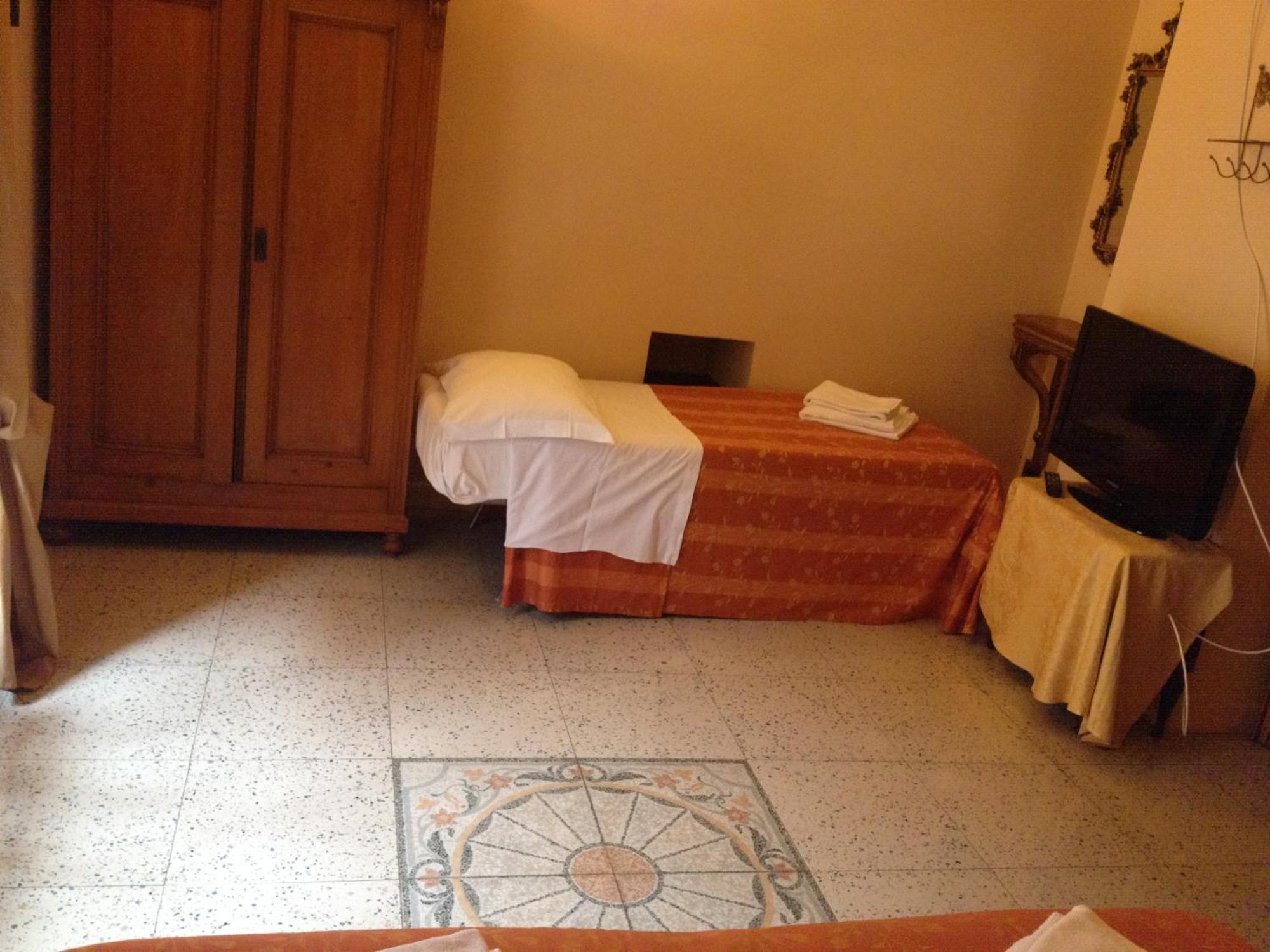 Maison De Marta Rom Rum bild