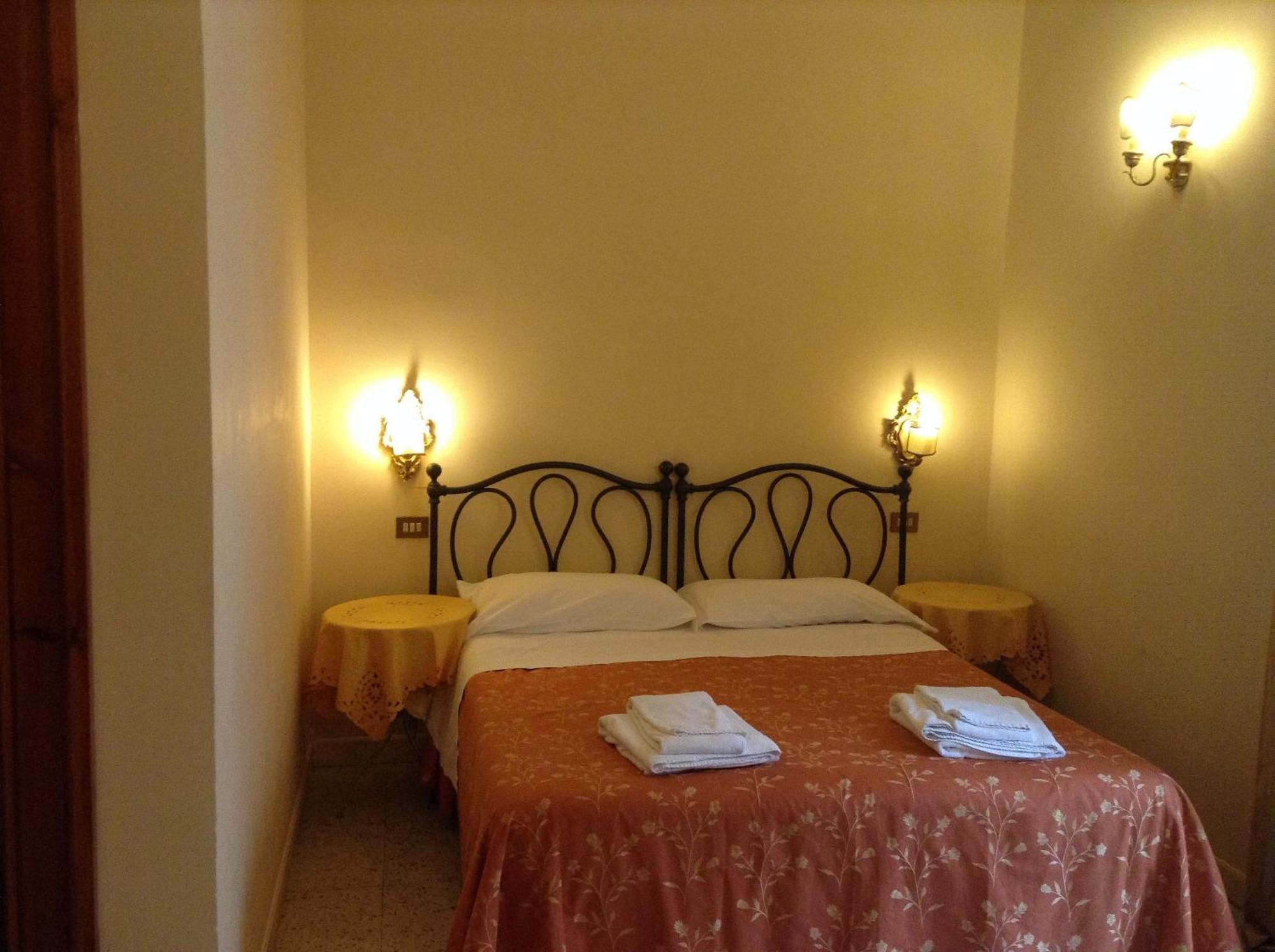 Maison De Marta Rom Rum bild