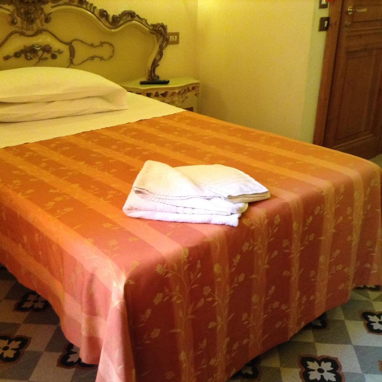 Maison De Marta Rom Rum bild