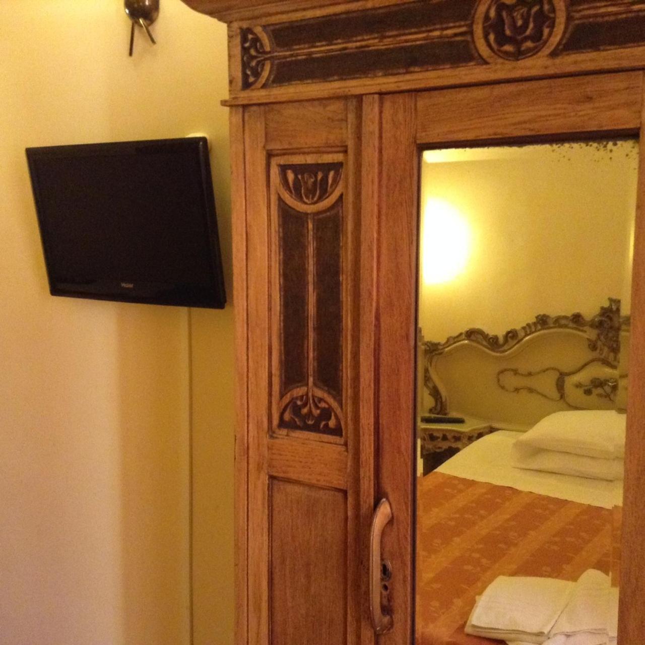 Maison De Marta Rom Rum bild